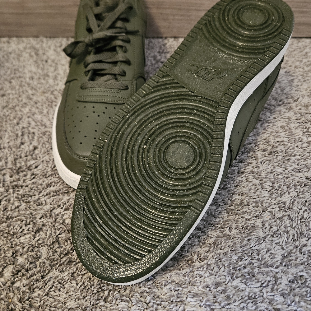 Nike Men's Olive Green Sneakers - Picture 5 of 11